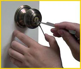 Metro Locksmith Services Neptune, NJ 732-749-7297 - 6-lock-repair
